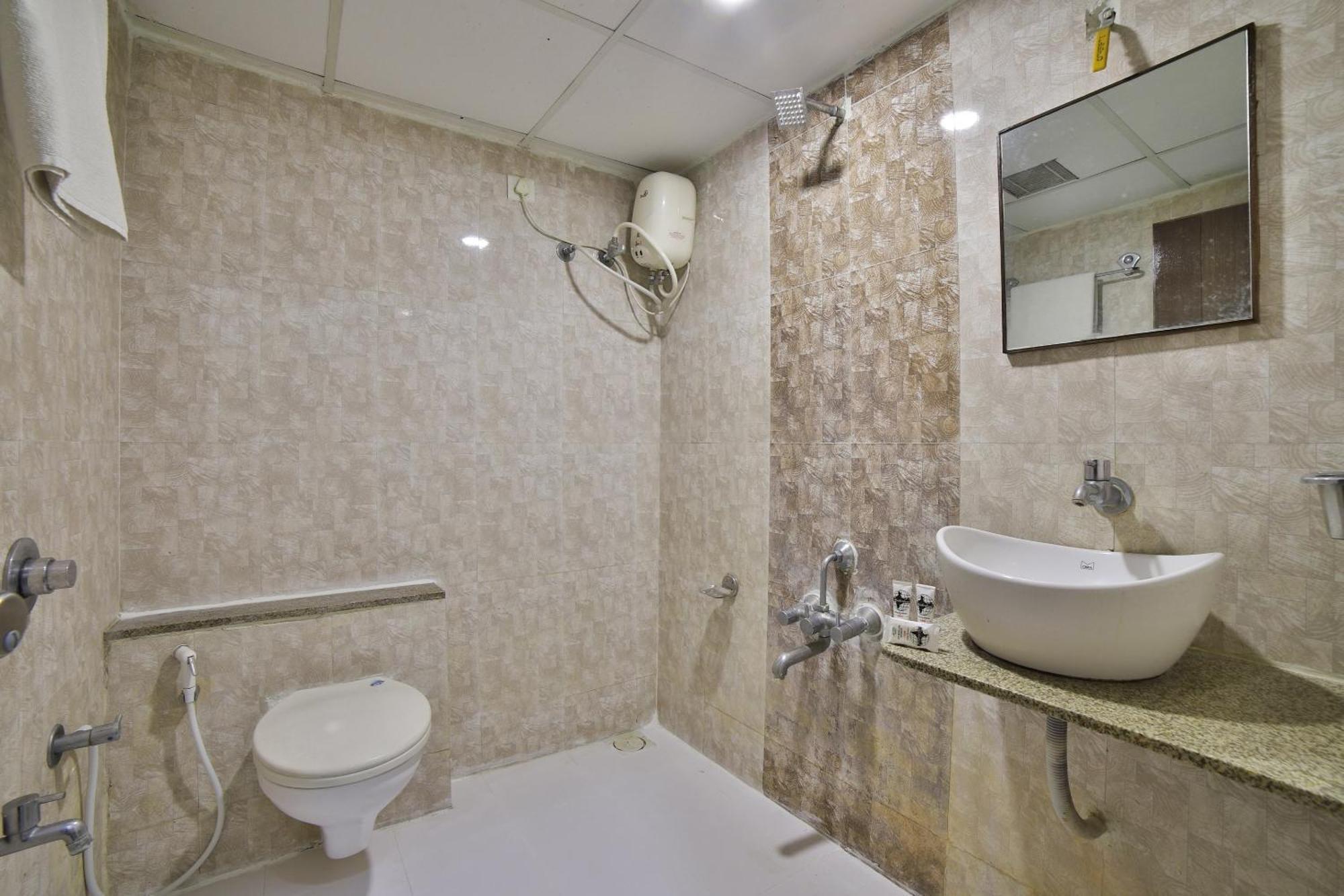 Capital O Kalash Residency أحمد أباد المظهر الخارجي الصورة